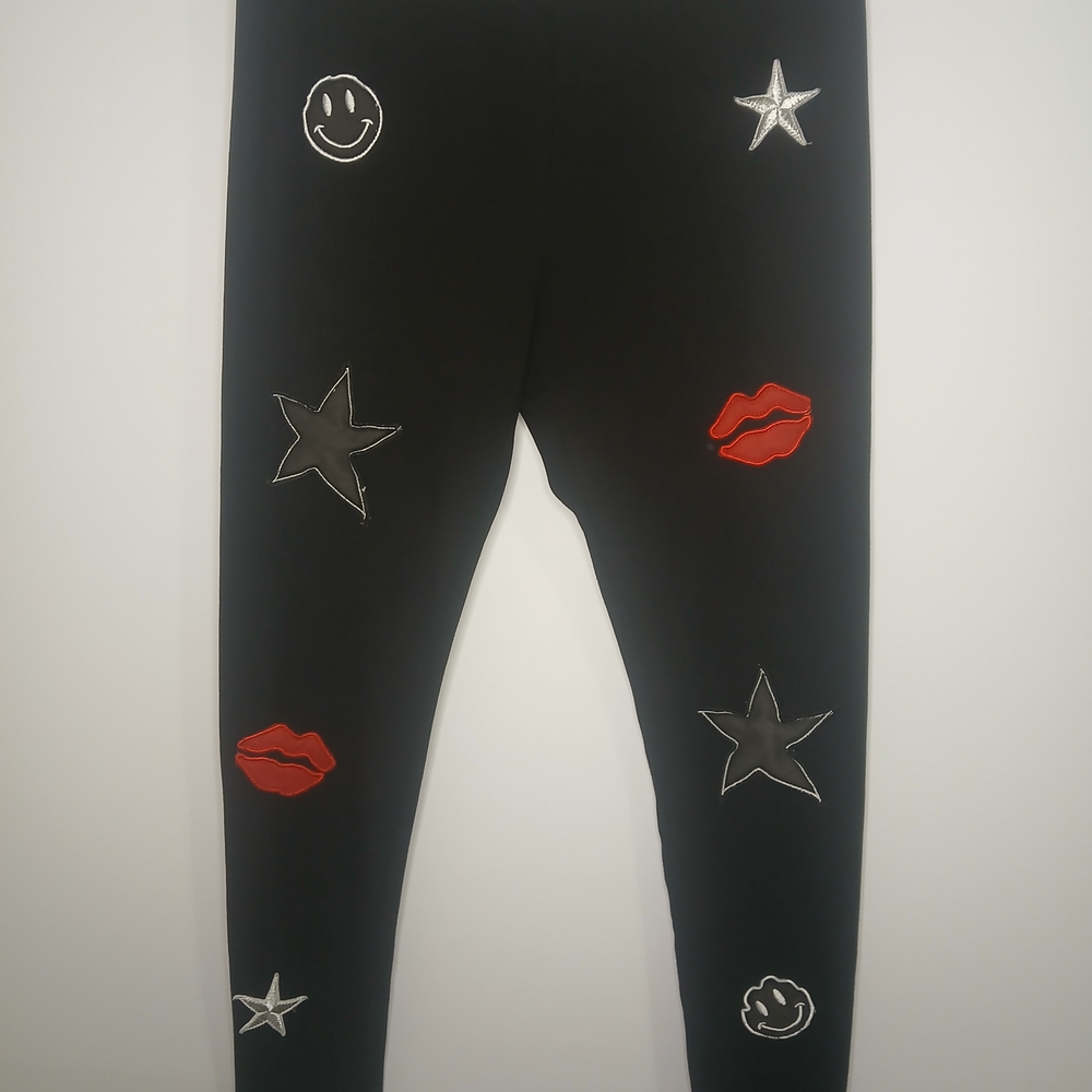 Philosophy Black Leggings with Star, Smiley, and Lip Embroider Patches Size M